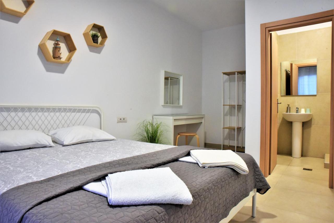 Hotel Telhinis & 2*