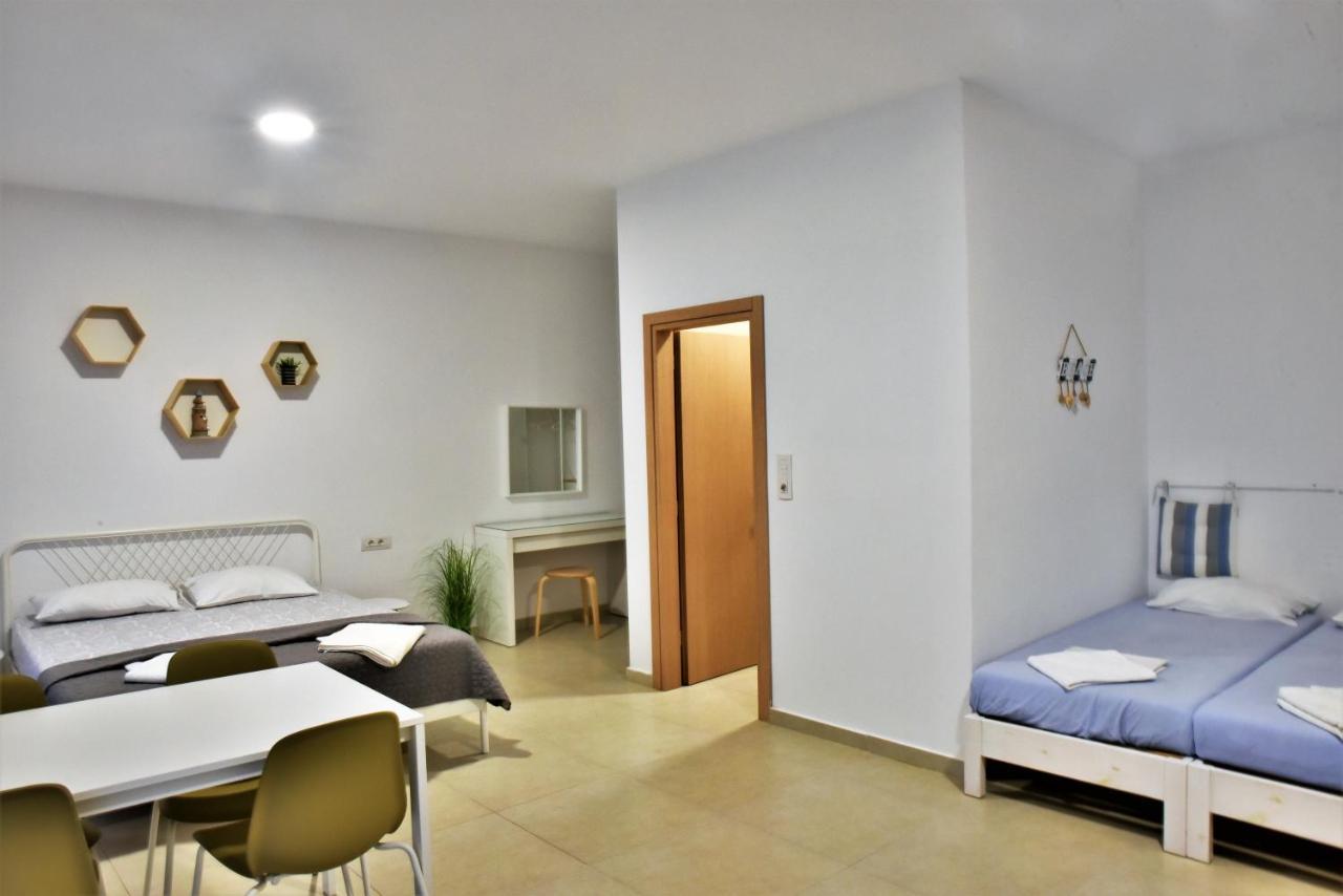 Telhinis & Hotel