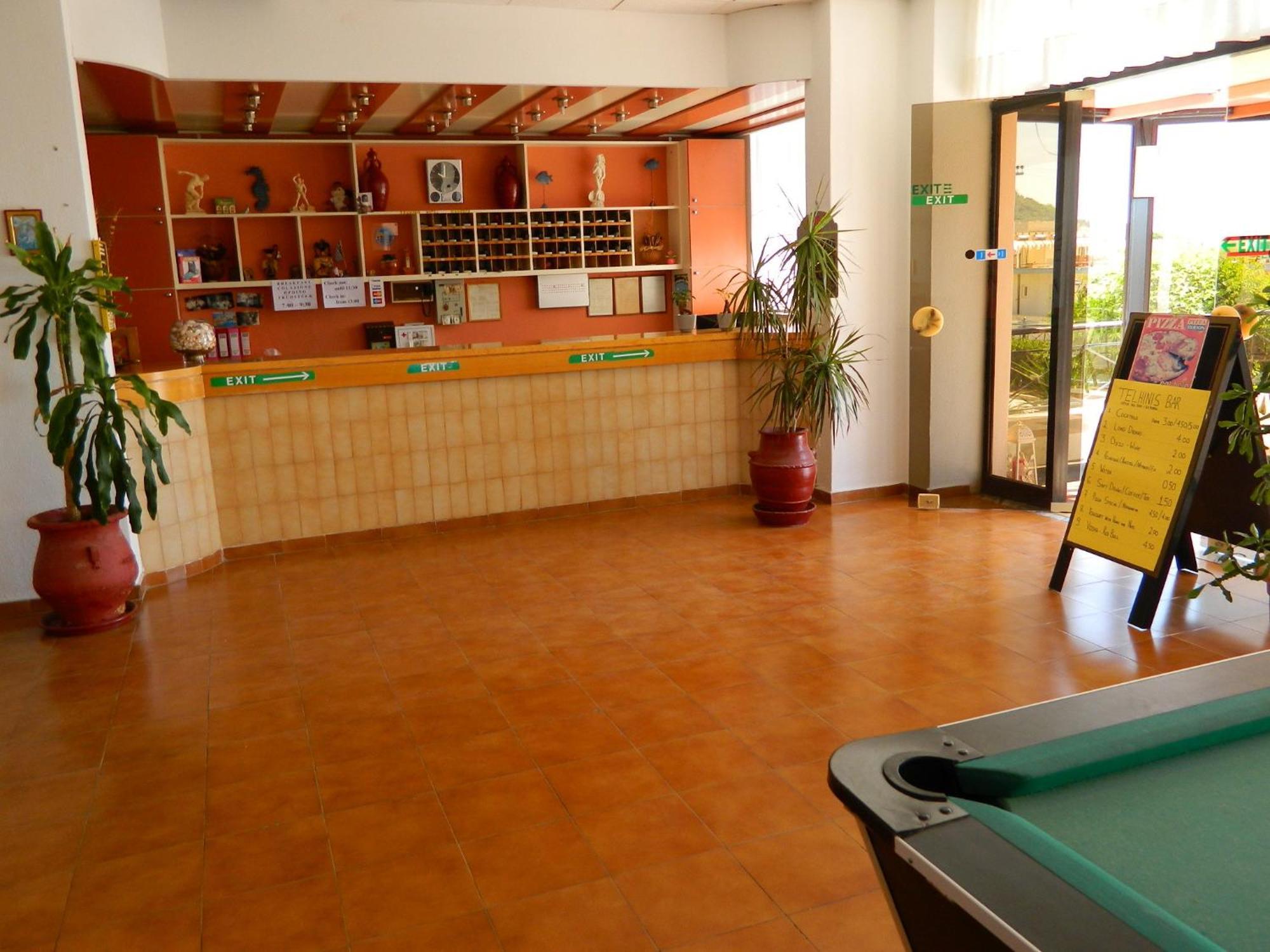 Hotel Telhinis & 2*